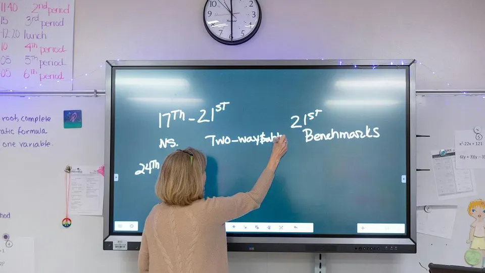 Audit: Texas Education Agency bureaucracy expands under Abbott