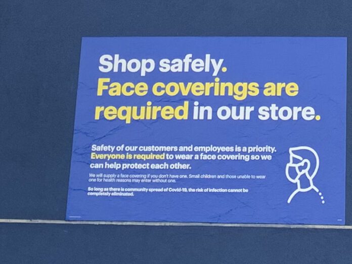 Best Buy Bradley Illinois Route 50 Fall November 2020 COVID mask 03