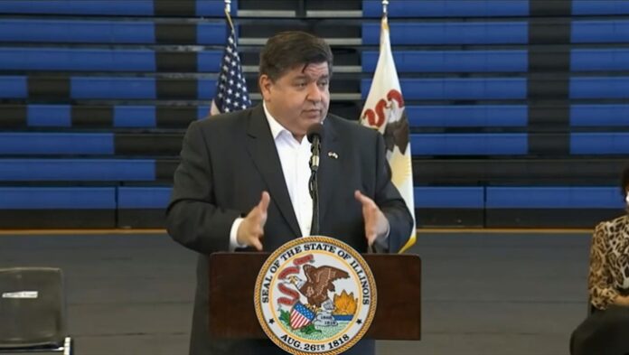700700p718EDNmainimg-PRITZKER-0319